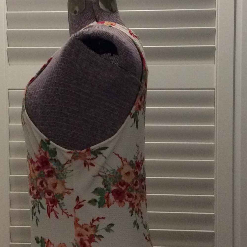 31  LoveJ BodyCon Floral Dress 2X NWT Stunner - Picture 3 of 8